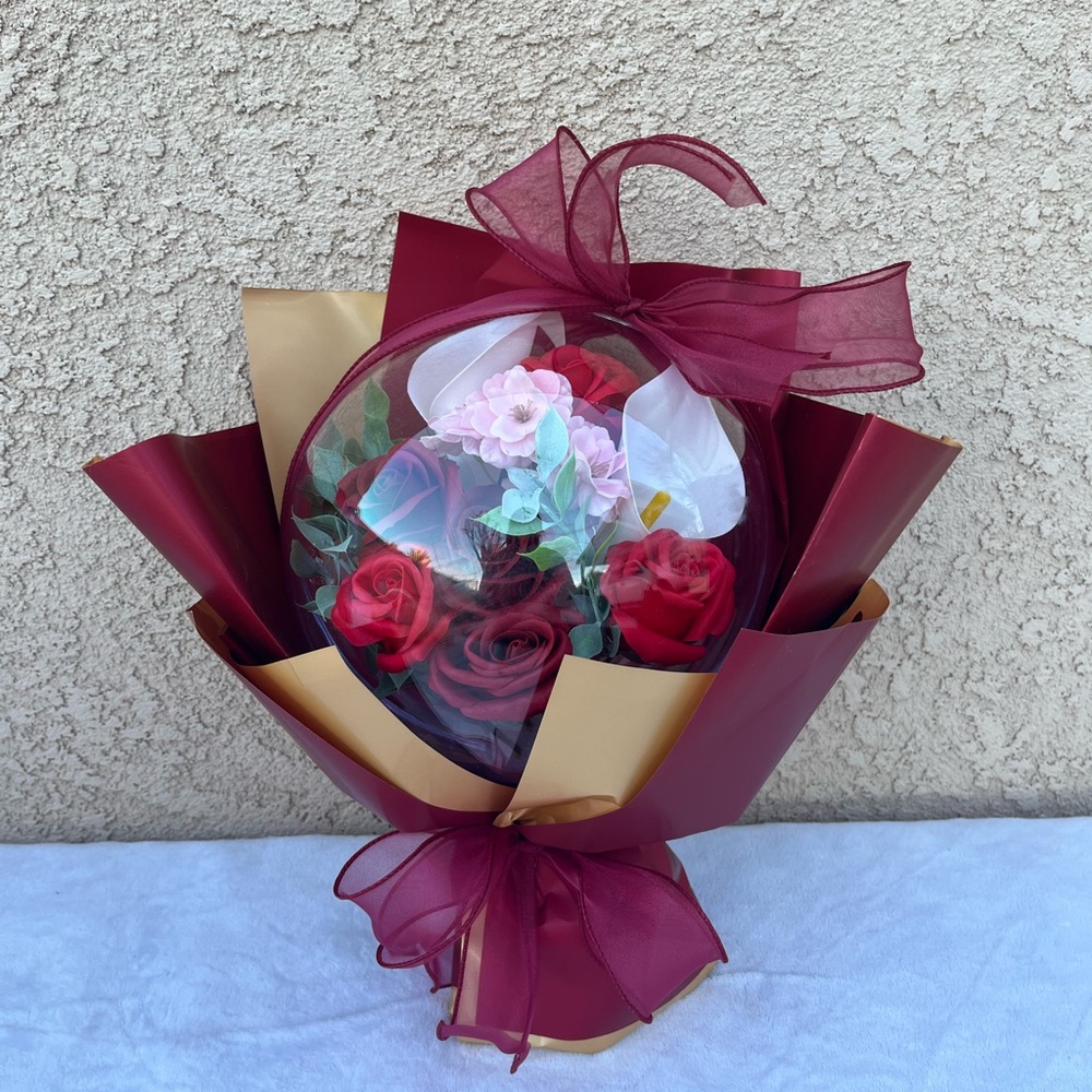 Acrylic Rose Bouquet Ball Flower Red